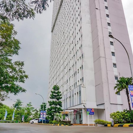 Oyo 90241 Sirooms Apartmen Gunung Putri Богор Экстерьер фото