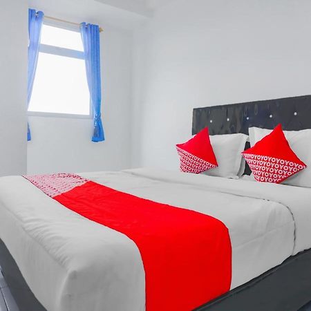 Oyo 90241 Sirooms Apartmen Gunung Putri Богор Экстерьер фото
