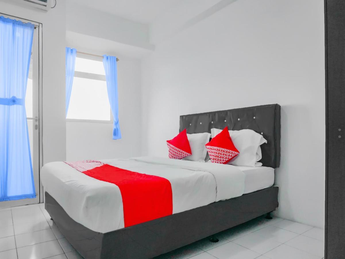 Oyo 90241 Sirooms Apartmen Gunung Putri Богор Экстерьер фото