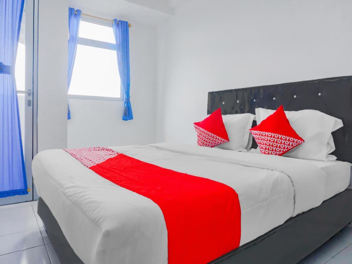 Oyo 90241 Sirooms Apartmen Gunung Putri Богор Экстерьер фото