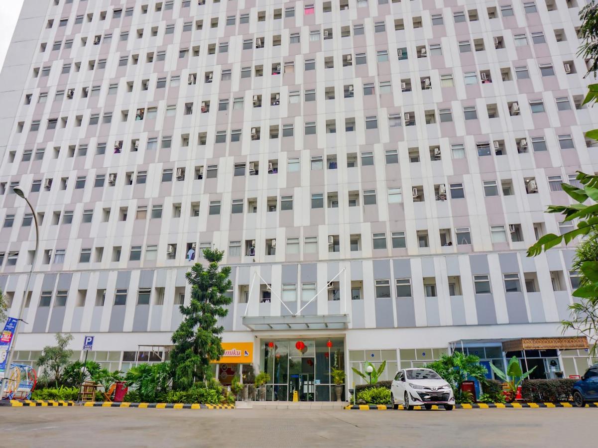 Oyo 90241 Sirooms Apartmen Gunung Putri Богор Экстерьер фото